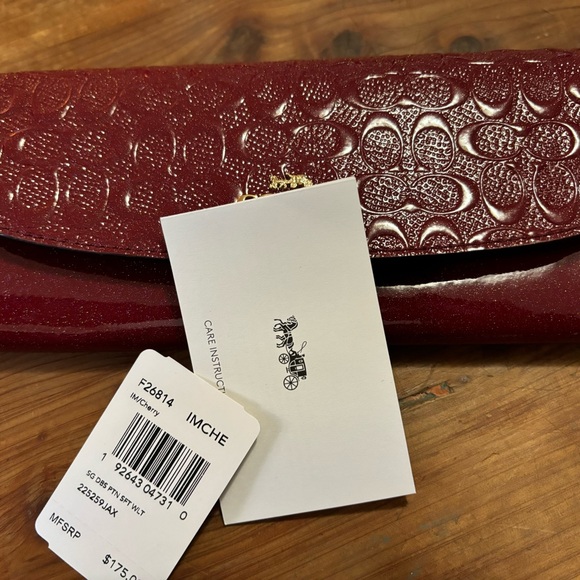 Coach Red Leather Wallet with Embossed Pattern - Picture 4 of 7